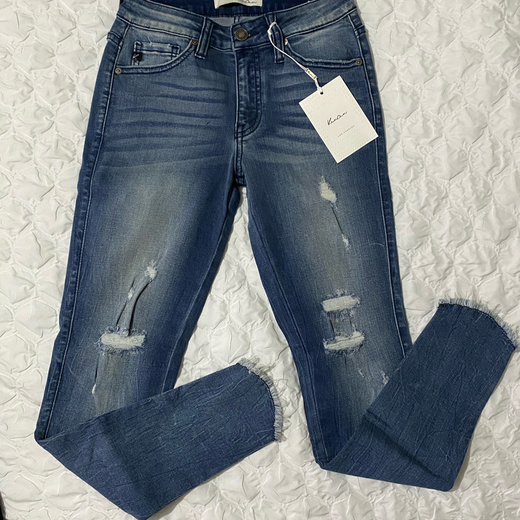 Brand New Size 24 Kancan